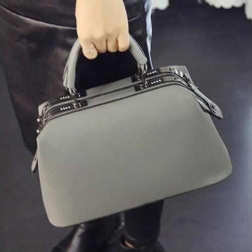 2020 New Fashion Professional Makeup Organizer Travel Beauty Cosmetic Case Portable Travel Storage Bag Suitcase