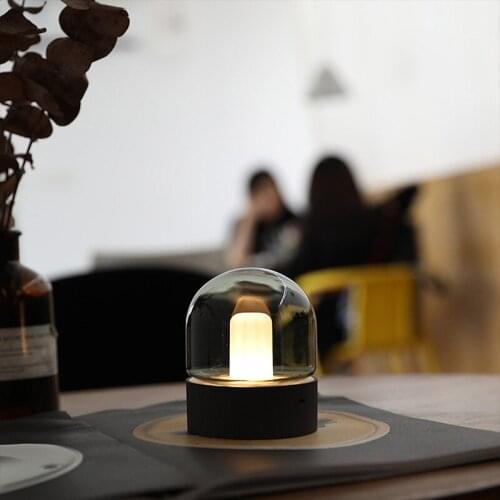 Nostalgic Night Light LED Small Table Lamp USB Charging Desktop Office Lamp Retro Light Bulb Shape Light Bulb Lamp