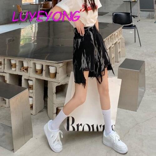 Korean Fashion Harajuku Shorts Women Broken Tassel Irregular Denim Wide Leg Pants Gothic Lady Black Tie Dye Short Jeans Summer