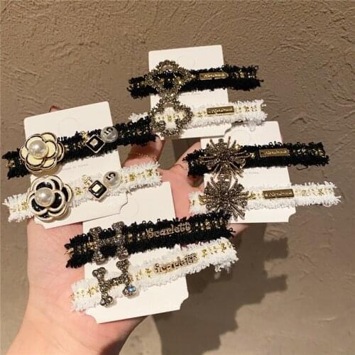 1 PCS Korean Fashion Hairpins for Women Alloy Gold Chain Hair Clips Girls Luxurious Black White Barrettes Hair Accessories Gifts