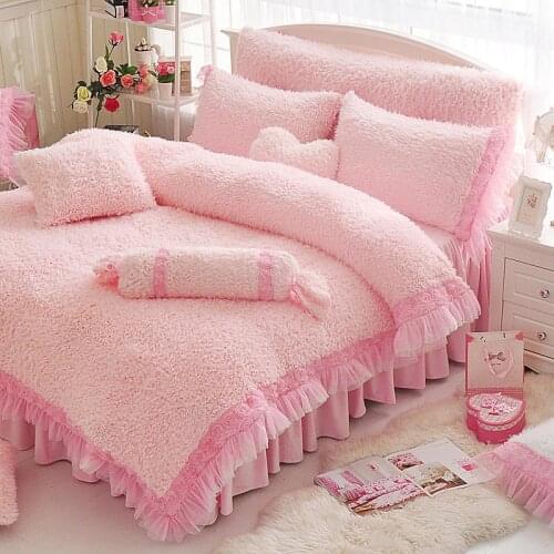 Luxury Pink Plush Shaggy Warm Princess Bedding Set Super Soft Velvet Double Duvet Cover Set Bed Skirt Pillowcase Home Textiles