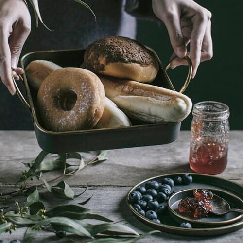 1Pcs Vintage Square Round Metal Serving Tray Retro Distressed Iron Fruit Cake Bread Dessert Plate Home Kitchen Decorative Trays