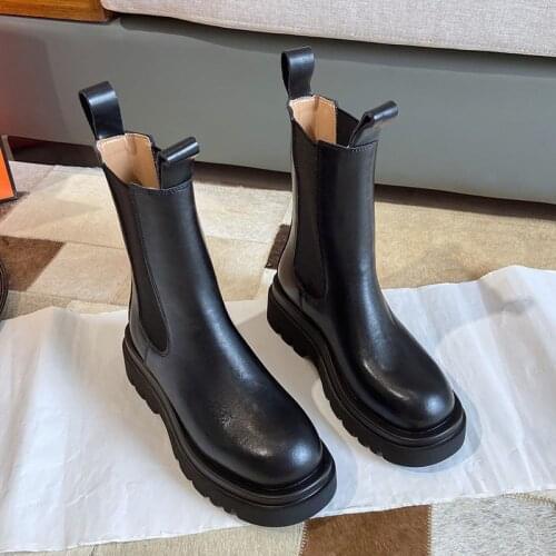 2020 Hot Style Chelsea Boots Leather British Style Middle Tube Boots Net Red Martin Boots Womens Shoes Size 40 Black Non-slip