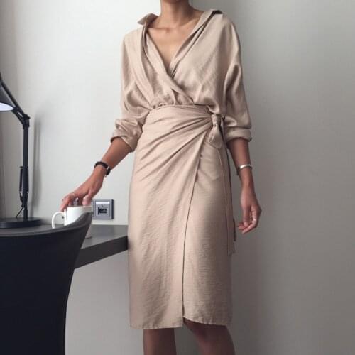 Casual Loose Women Dresses 2020 New Spring Autumn V-Neck Long Sleeve Waist Bandage belt Loose Dresses Temperament Dress 802J