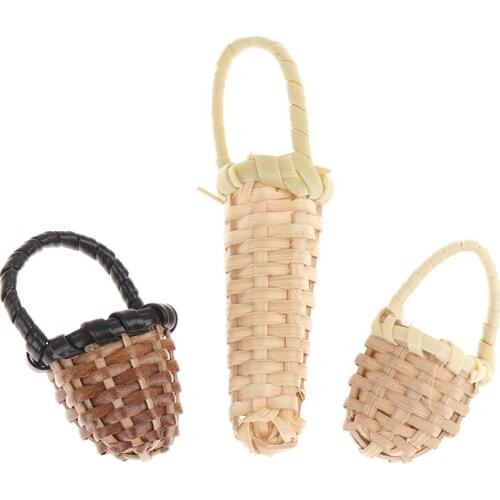 1Pcs 1/12 Mini Cute Dollhouse Rattan Iron Frame Frame Hand-woven Vegetable Food Storage Basket Dolls Miniature Decoration