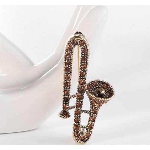 New Intage Alloy Diamond Plating Ancient Gold Trumpet Instrument Brooch Bronze Creative Unique Musical Instrument Brooch