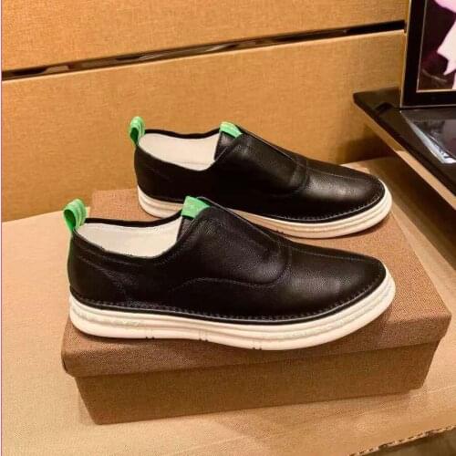 New Mens Genuine Leather Casual Shoes High Quality Breathable Tide Shoes Lazy Men Slip-on Loafers For Male Flat All-Match Shoes