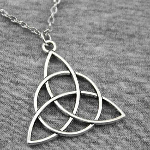 1pcs 28mm Triquetra Symbol chains necklace fashion jewelry