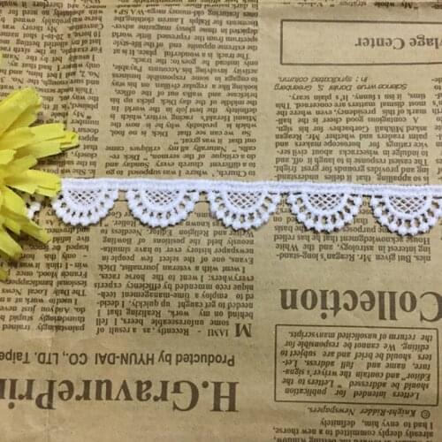 5 yards Water-soluble Wavy Flower Lace Embroidery Ribbon for Diy Gift Packing Curtain Clothing Sewing Accessories