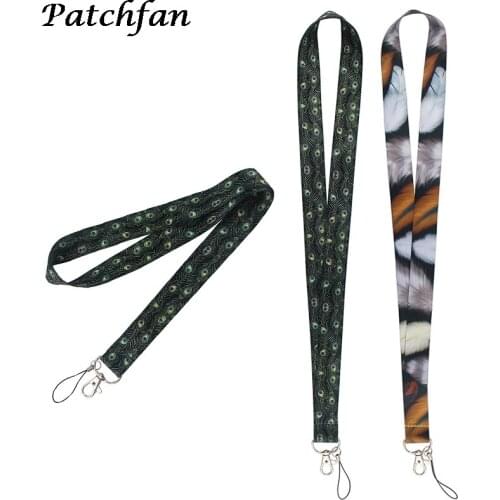 AD494 Patchfan Cartoon Feather Keychain Lanyards for ID Mobile Phone Rope Neck Straps Accessories For Kids