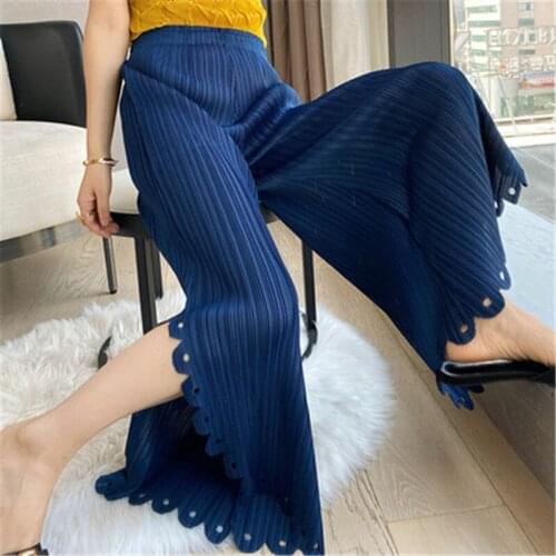 Miyake folds 2021 summer new pants womens fashion high waist nine-point pants micro-flared pants wide-leg pants thin section