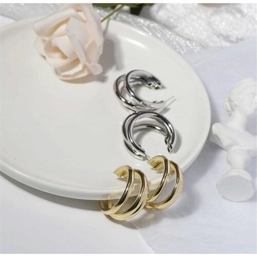 New High-end Earrings Female Fashion Temperament Geometric Earrings Europe And America Fashion Accessories For Lady Casual Earri