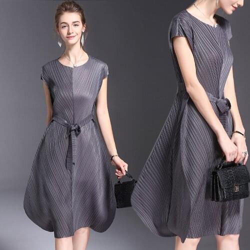 Butterfly-style loose mid-length dress miyake pleated round neck cap shoulder sleeves with belt temperament a-line folda dress