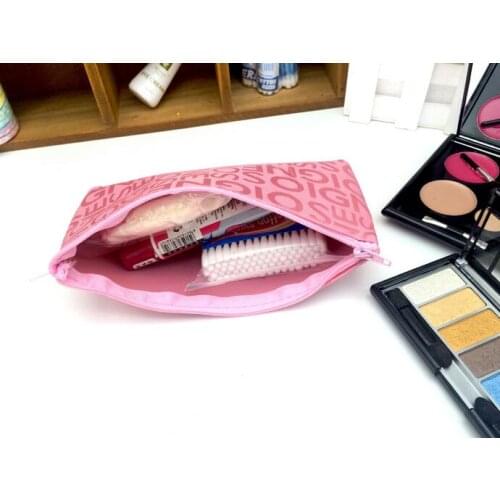 Hot Women Portable Cosmetic Bag Fashion Beauty Zipper Travel Make Up Bag Letter Makeup Case Pouch Toiletry Organizer Holder