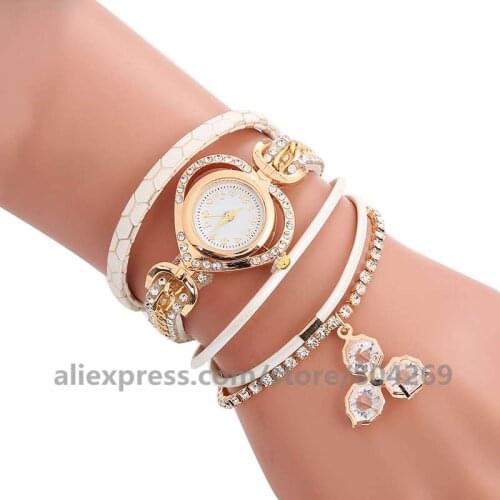 Wholesale Fashion Heart Shape Watch Women Long Leather Watches Rhinestone Analog Quartz Dress Rhinestone Pendant Wrist Watches