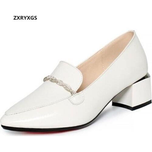 Hot 2021 New Spring Pointed Rhinestone Top Cowhide Patent Leather Fashion Shoes Women High Heel Shoes Large Size Black White Red