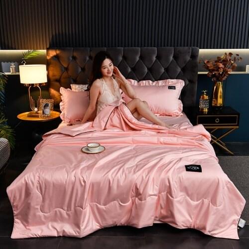 New Solid Color Ice Silk Cool In Single Double Comfortable Soft Cool Air Conditioning Quilt Summer Thin Quilt Home Decoration