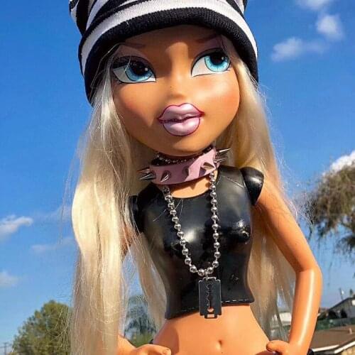 Hip Hop Bead Blade Pendant Necklace For Women Metal Creative Cool Fashion Charm Punk Rock Y2K Choker Necklace Jewelry Gifts New