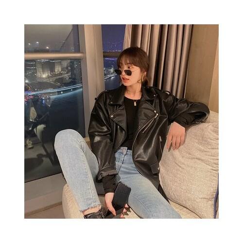 Quality Spring Black Soft PU Leather Loose Turn-down Collar Fashion Women Wild Biker Jacket Coat Street Casual Outerwear -40