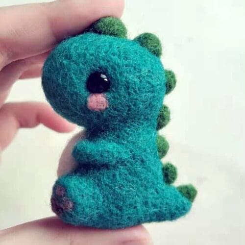 DIY Wool Felt Dinosaur Keychain Pendant Godzilla Doll Wool Felting Crafts Poke Non Finished Materials Kit