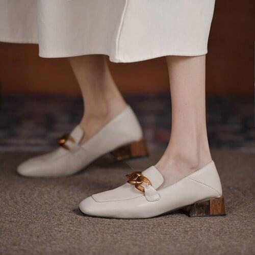 Retro Square Toe Metal Chain High Heel Temperament Ladies Single Shoes Spring And Autumn Fashion Small Leather Shoes