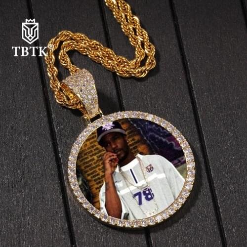 TBTK Cubic Zirconia Custom Made Photo Pendant Necklace Soild Back Engraved Name Full Iced Out Round Tag Hiphop Jewelry Gifts