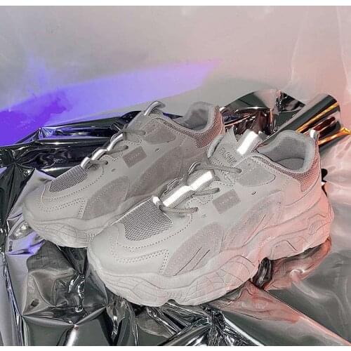 Lofer Sneakers Man Replicas Best Selling Luxury Man Sneakers Bascette Vulcanized Shoes Hommes White Sports Shoes Whitte Tennis