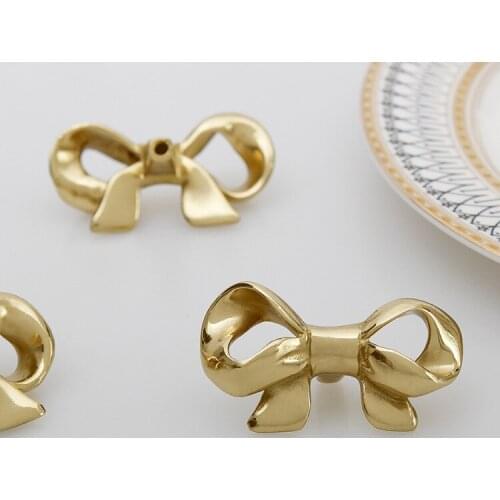Original Design High Grade Handmade Brass Bow Tie Handle European Style French Cabinet Wardrobe Door Drawer Gold Handle Decor