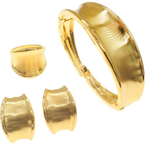 Best selling Brazilian gold-plated shiny jewellery three-piece ring earring bracelet woman banquet gift B0021