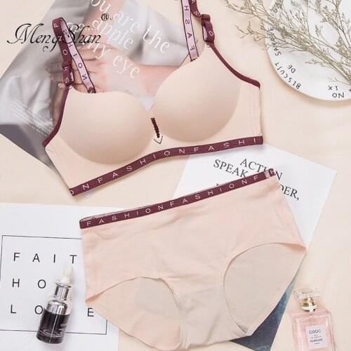 Skin age Wool underwear European style English letter Shoulder strap bra Comfortable gathering Underwear Womens Suit sexy