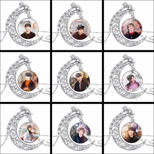Fashion Kpop Stray Kids moon pendant necklace Zinc Alloy Crystal fans gift korean style stray kids kpop necklace