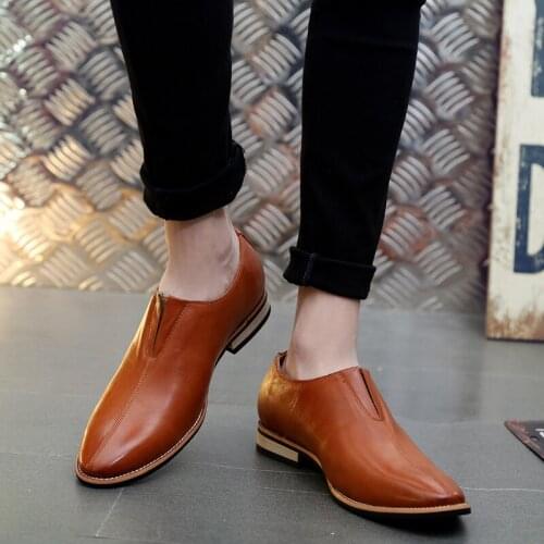 On black white Casual Breathable leather knitting for work sale causal breathable shoe hombre de Sneakers Light Fashion Shoes