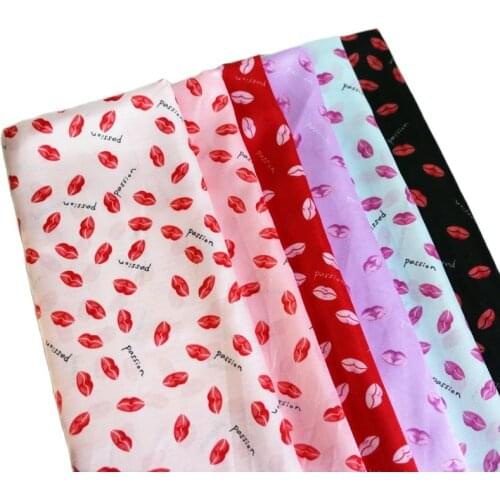 100cm*148cm Satin Charmeuse Fabric Cartoon Lips Print Fabric Dress Lining Material