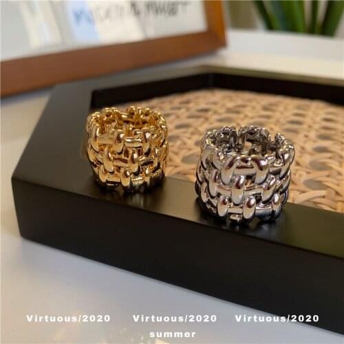 2021 New Fashion Trend Gold-plated Geometric Woven Ring for Woman Man Couple Rings Gift Hollow Ring Jewelry Wholesale Rings