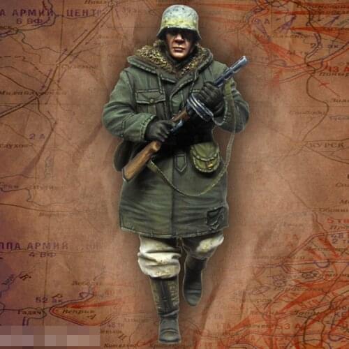 1/35 Resin Model figure GK Soldier WWII soldier. Kharkov 1943 Military theme of World War II Unassembled and unpainted kit