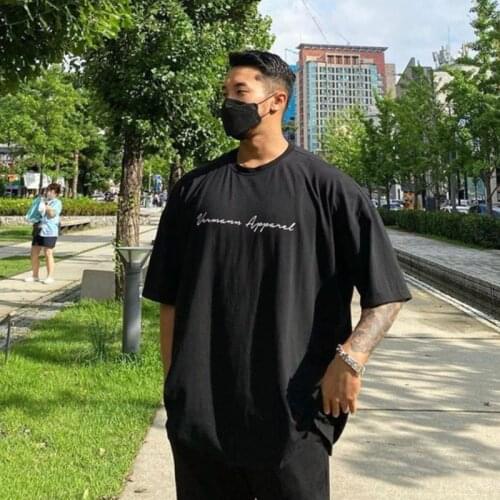 Mens Leisure Sports Fitness Loose Short Sleeve Elastic Breathable Sweat Absorb Medium Sleeve T-Shirt with Round Collars