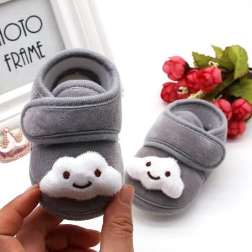 2021 Infant Newborn Winter Boots Baby Girls Plush Stars Cloud Soft Sole Smile Warm Shoes Cartoon Slip Prewalker Baby Slippers