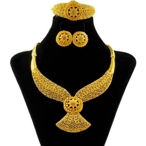 2019 Dubai Fashion Women 24 Gold Jewelry Crystal Necklace Ring Earrings Bridal Wedding Gift Accessories Jewelry Sets