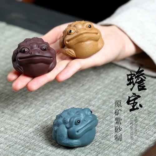 Ceramic tea pets, purple sand three-foot golden toad, toad treasure tea ceremony ornaments, home accessories, can raise toys