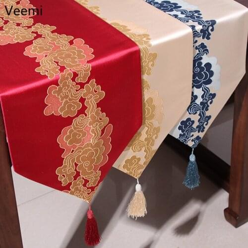 Classical Chinese Style Auspicious Clouds Table Runner Embroidery Red Table Flag Home Banquet Decor Table Cover with Tassels
