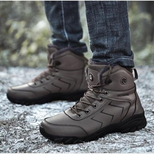 Famous Designer winter new mens high-top outdoor shoes plus velvet warm shoes mens hiking shoes Roman shoes Male snow boots