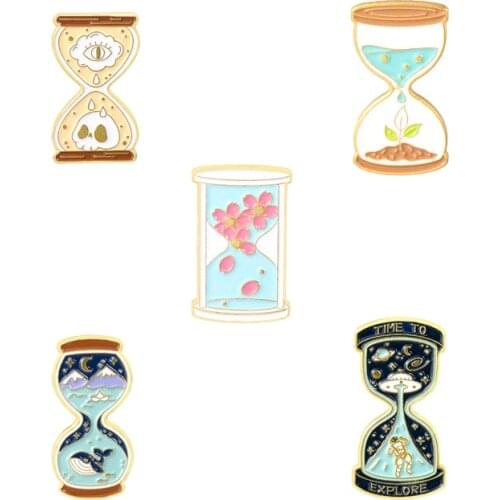 Hourglass Shape Lapel Pins Fashion Astronaut Skull Enamel Badges Jewelry Women Cartoons Anime Cute Whale Brooches On Backpack