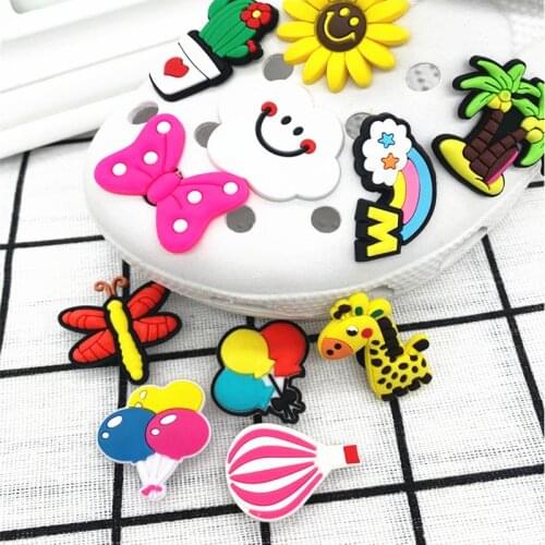 Summer Pvc Hole Slipper Decoration For Kids Gifts Butterfly Hot Air Balloon Shoes Charms Buckle Accessories