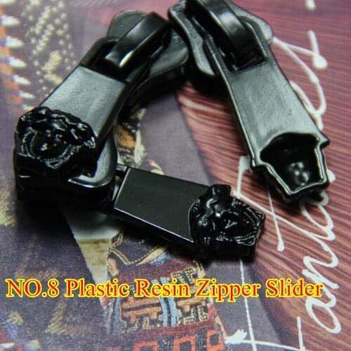8pcs/lot NO.8 Zipper Slider Used in Plastic Resin Zipper Single Slider Black Color Ourdoor Jacket Coat free shipping