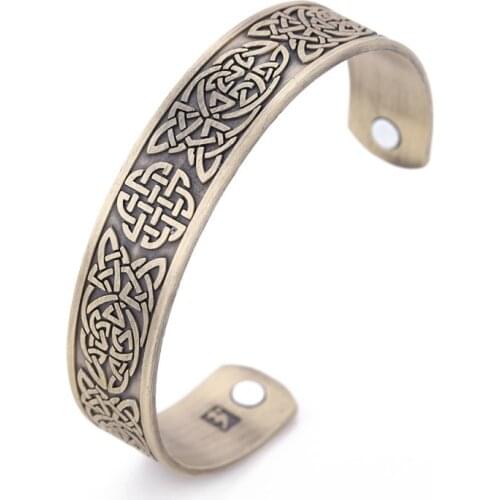 Wide strip lucky knot irregular knot pattern magnet bracelet wild fashion business men and women bracelet jewelry