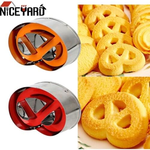 Fondant Cookie Cutters DIY Hand Press Mould Tools Cookie Stamps Moulds Cake Decoration Cookie Baking Tools Kitchen Gadgets