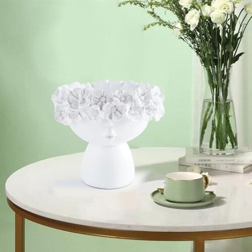 Resin Crafts White Nordic Short Flower Pot Indoor Decoration Pots for Plants Balcony Decorations