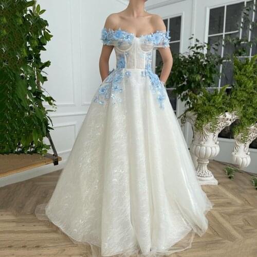 Ivory Baby Blue 3D Flower Wedding Dresses Vintage Lace Bridal Dress Robe de Mariage Corset Back Floor Length Gothic Wedding Gown