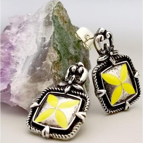 Chic Retro Thai Silver Clover Earrings Elegant Golden Flower Earrings For Women Dangle Metal Ear Studs Engagement Gifts Jewelry