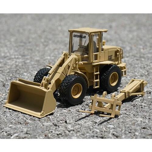 Norscot 1/50 CAT Military 924H Versalink Wheel Loader Diecast Model Toy 55250